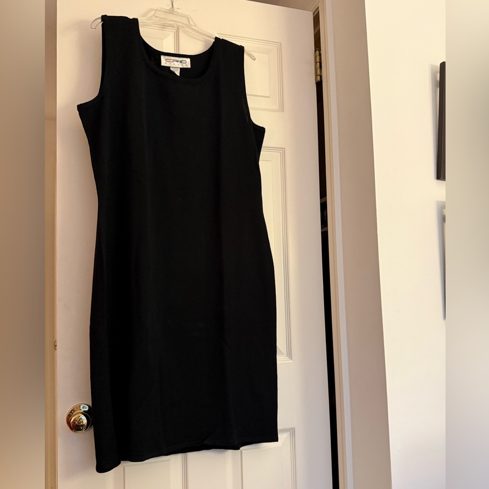 Elegant Black Sleeveless Mini Dress